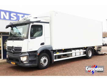 Вантажівка з закритим кузовом MERCEDES-BENZ Actros 1840