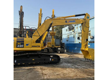 Гусеничний екскаватор KOMATSU PC220-8