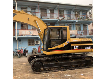 Гусеничний екскаватор CATERPILLAR 320CL