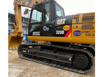 Гусеничний екскаватор CATERPILLAR 320CL