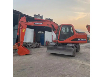 Екскаватор DOOSAN