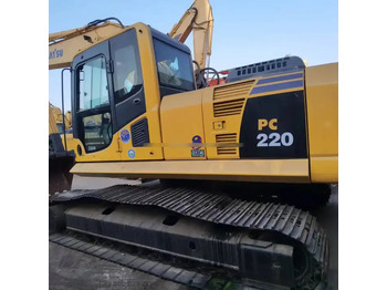 Гусеничний екскаватор KOMATSU PC220-8