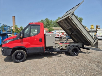 Самоскид вантажівка IVECO Daily 35c13