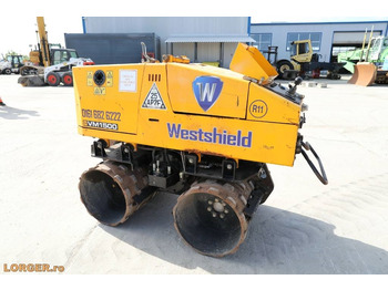 Дорожній каток JCB
