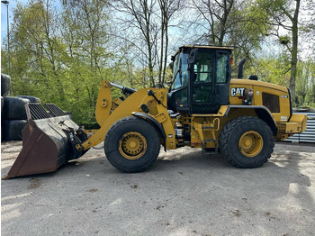 Колісний навантажувач CATERPILLAR 938M
