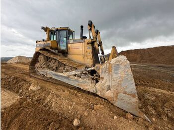 Бульдозер CATERPILLAR D8R