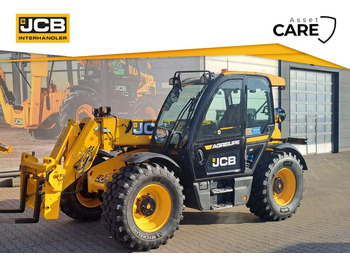 Навантажувач телескопічний JCB
