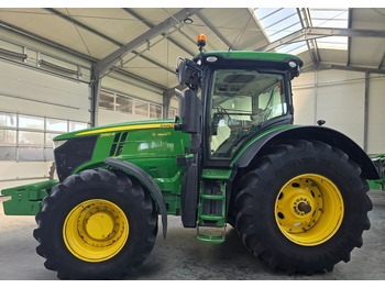 Трактор John Deere 7250R: фото 3