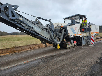 Дорожня фреза WIRTGEN