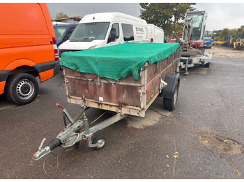 : фото в шапці сторінки