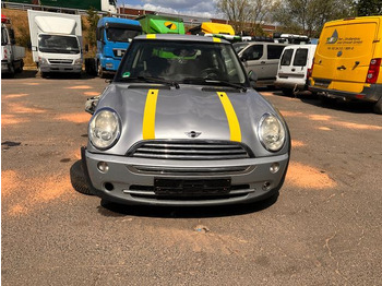 Легковий автомобіль