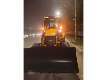 Екскаватор-навантажувач JCB 3DX
