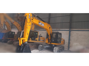 Гусеничний екскаватор JCB JS210LC