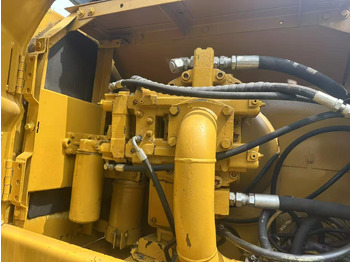 Гусеничний екскаватор CAT 330BL: фото 2 Гусеничний екскаватор CAT 330BL: фото 2