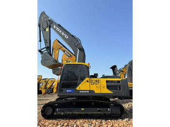 Гусеничний екскаватор VOLVO EC240