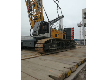 Гусеничний кран LIEBHERR LR 1160