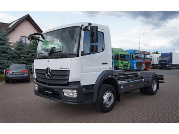 Вантажівка шасі MERCEDES-BENZ Atego 1624