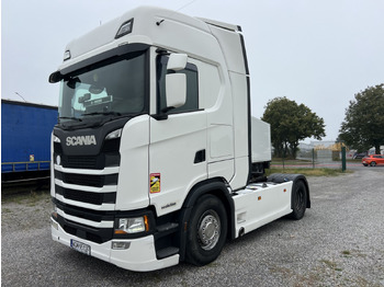 Вантажівка SCANIA S 450