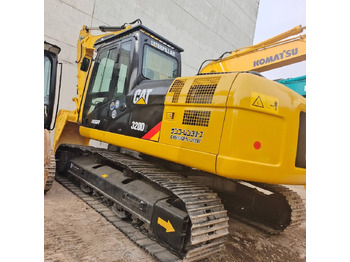 Гусеничний екскаватор CATERPILLAR 320D2