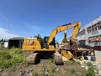 Гусеничний екскаватор CATERPILLAR 323