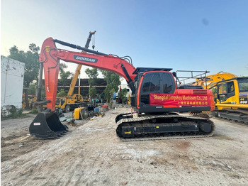 Гусеничний екскаватор DOOSAN DX225LC