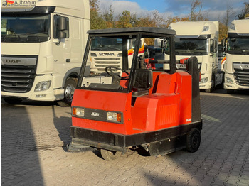 Підмітально-прибиральна машина HAKO