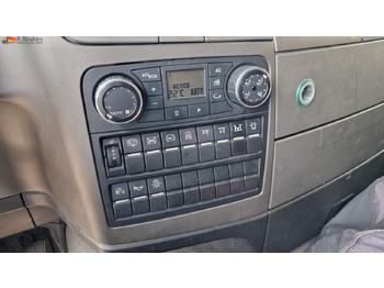 Вантажівка з маніпулятором, Бортова вантажівка/ Платформа MAN TGS 26.400 PK 15001 Performance Lift-Lenkachse | 6x2 | Aufsitzkran: фото 3