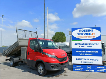 Малотоннажний самоскид IVECO Daily 35c12