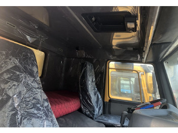 Самоскид вантажівка SINOTRUK HOWO