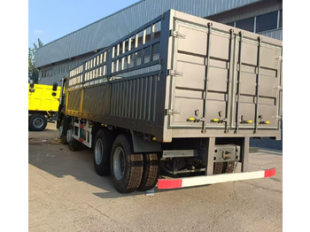 Самоскид вантажівка SINOTRUK HOWO