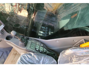 : фото в шапці сторінки