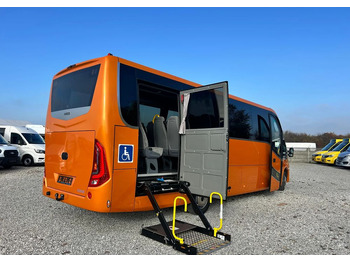 Мікроавтобус IVECO Daily