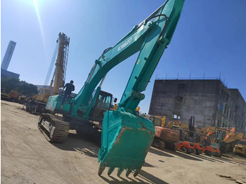 Гусеничний екскаватор KOBELCO