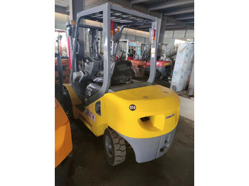 Дизельний навантажувач KOMATSU