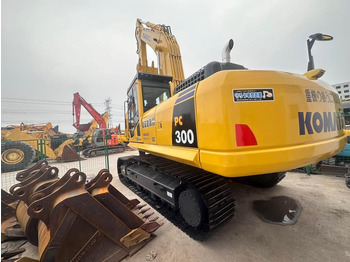 Гусеничний екскаватор KOMATSU PC300-8
