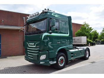 Тягач DAF XF 530