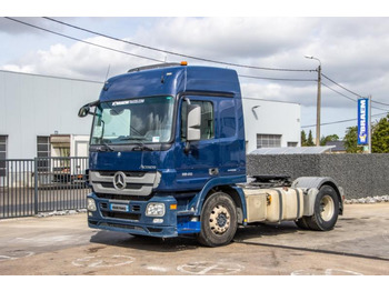 Тягач MERCEDES-BENZ Actros 1846