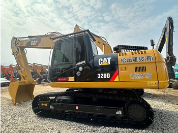 Гусеничний екскаватор CATERPILLAR 320D2