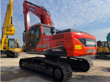 Гусеничний екскаватор DOOSAN DX225LCA