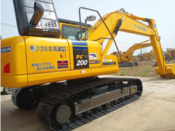 Гусеничний екскаватор KOMATSU PC200-8