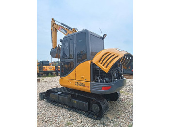 Міні-екскаватор XCMG XE60DA