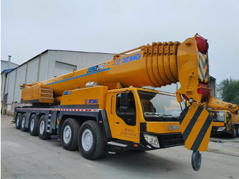 Автокран XCMG XCA260