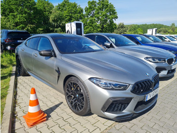 Седан BMW