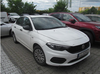 Седан FIAT