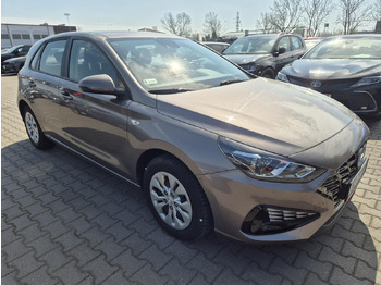 Хетчбек HYUNDAI