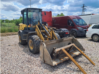Колісний навантажувач YANMAR