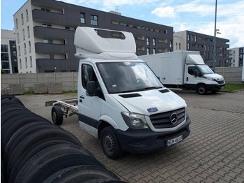 Вантажівка шасі MERCEDES-BENZ Sprinter