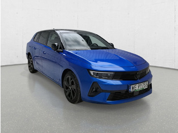 Легковий автомобіль OPEL