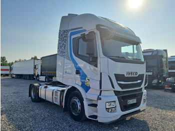 Тягач IVECO