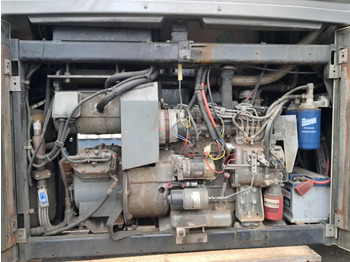 Система охолодження в категорії Вантажівки CARRIER Maxima: фото 4 Система охолодження в категорії Вантажівки CARRIER Maxima: фото 4